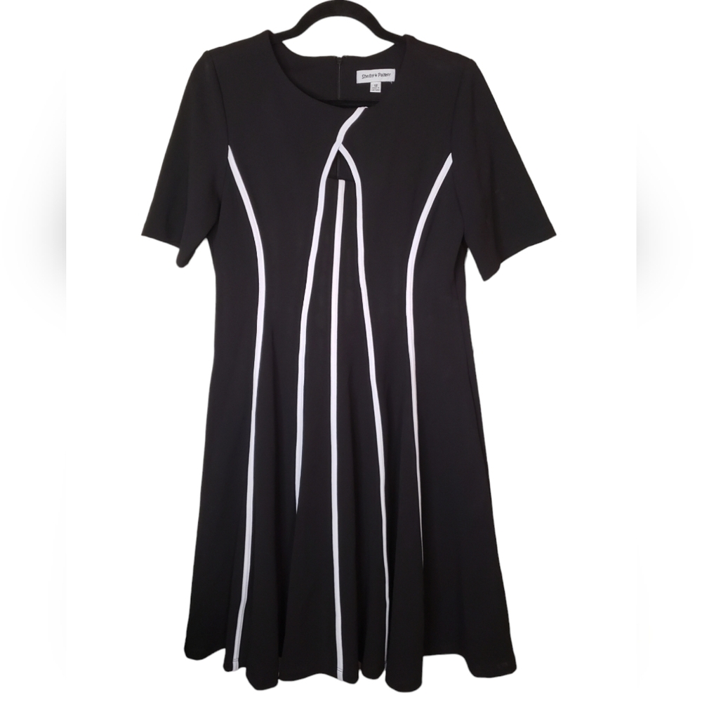 Shelby & Palmer Black White Fit & Flare Midi Dress Keyhole Neckline Size 12